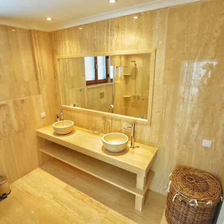 Apartament Felicity *