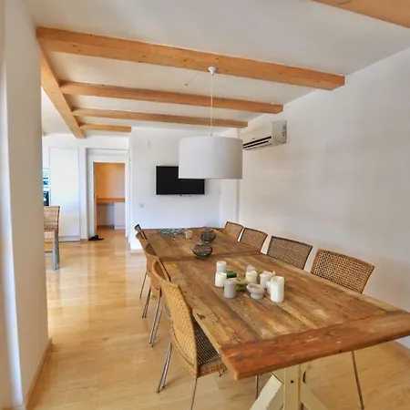 Felicity Apartament